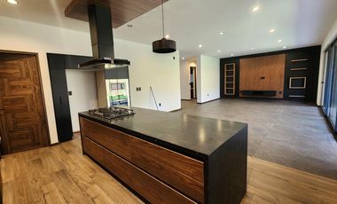 Casa en  Venta en Club de Golf Altozano con Casa Club