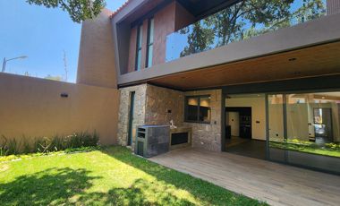 Casa en  Venta en Club de Golf Altozano con Casa Club