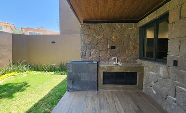 Casa en  Venta en Club de Golf Altozano con Casa Club