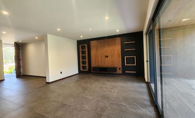 Casa en  Venta en Club de Golf Altozano con Casa Club