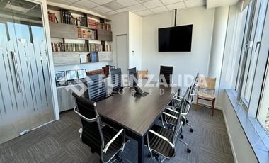Oficina en Venta en Av. El bosque con Av. Tobalaba