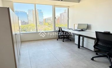 Oficina en Venta en Av. El bosque con Av. Tobalaba