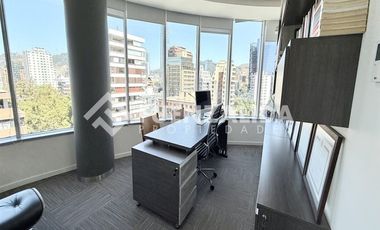 Oficina en Venta en Av. El bosque con Av. Tobalaba