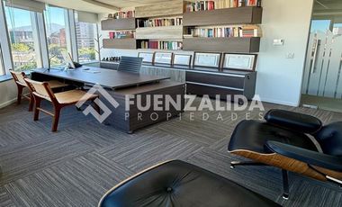 Oficina en Venta en Av. El bosque con Av. Tobalaba