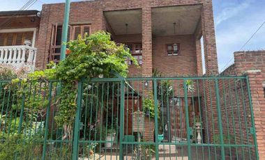 Casa en venta en Wilde Centro