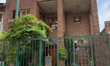 Casa en venta en Wilde Centro