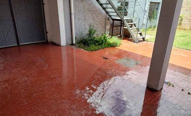 Casa para 2 Familias en venta en Monte Chingolo