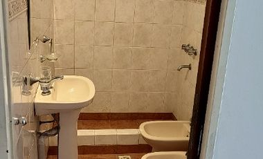 Casa para 2 Familias en venta en Monte Chingolo