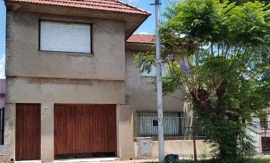 Casa para 2 Familias en venta en Monte Chingolo