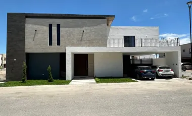 Casa en venta en Villas del Renacimiento, Torreón, Coahuila de Zaragoza
