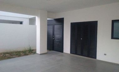 CASA EN RENTA EN LOS NOGALES