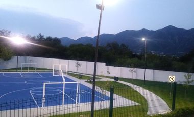 CASA EN RENTA EN LOS NOGALES