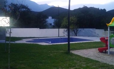 CASA EN RENTA EN LOS NOGALES