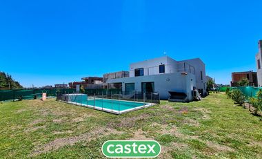 Casa en venta en Canning, Terralagos