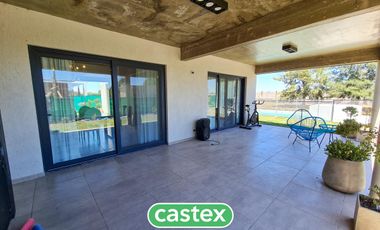 Casa en venta en Canning, Terralagos