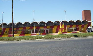 Nave Industrial - Jose Leon Suarez