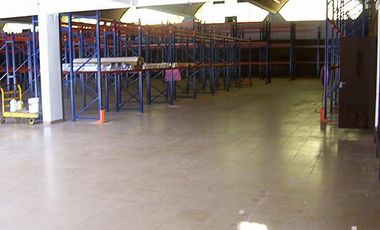 Nave Industrial - Jose Leon Suarez