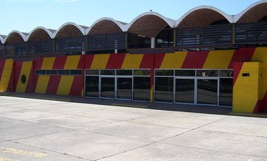Nave Industrial - Jose Leon Suarez