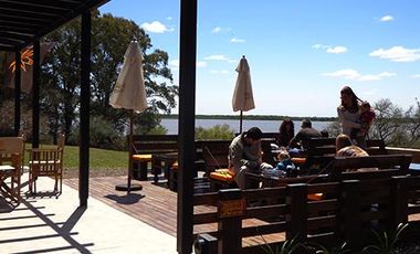 Venta terreno de 1050 m2 en barrio privado con salida al río Azahares del Paraná, Fighiera, Rosario