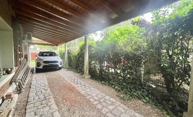Casa en alquiler temporario  Barrio Parque Pero