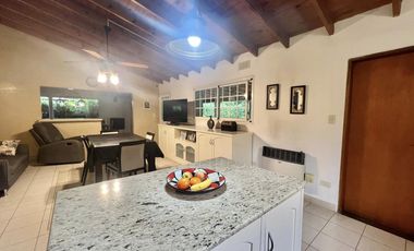 Casa en alquiler temporario  Barrio Parque Pero