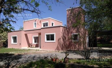 Alquiler temporario - Casa de 3 dor. - Villa Allende - La Paloma