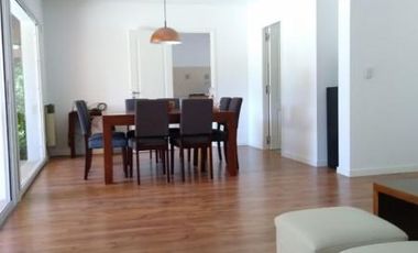Alquiler temporario - Casa de 3 dor. - Villa Allende - La Paloma