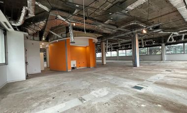Alquiler oficina en Saavedra 2do piso (750 m2)