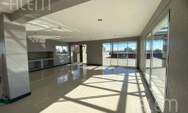 Departamento en Venta en Canning, Complejo Mitre