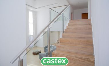 Casa en venta en barrio Terralagos, Canning