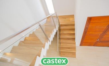 Casa en venta en barrio Terralagos, Canning