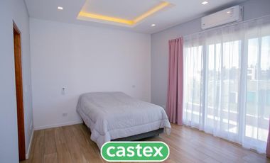 Casa en venta en barrio Terralagos, Canning