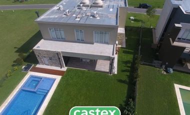 Casa en venta en barrio Terralagos, Canning