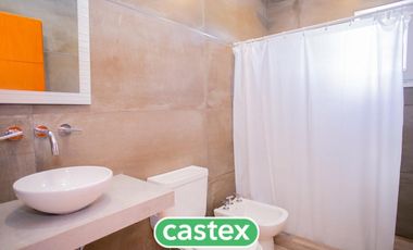 Casa en venta en barrio Terralagos, Canning