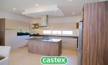 Casa en venta en barrio Terralagos, Canning