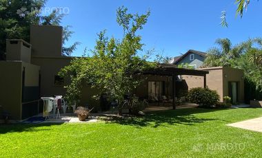 CASA EN VENTA EN SAN LUCAS - MAROTO PROPIEDADES