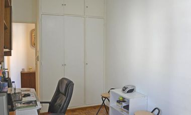 Departamento en venta de 4 ambientes mas dependencia en Belgrano