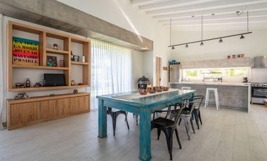 Casa en venta en barrio cerrado La Herradura