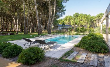 Casa en venta en barrio cerrado La Herradura