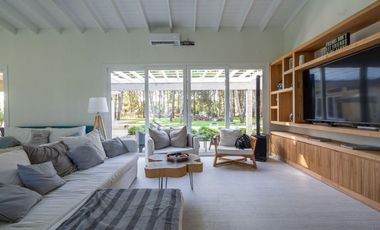 Casa en venta en barrio cerrado La Herradura