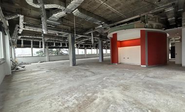 Alquiler oficina en Saavedra 2do piso(1500 m2)