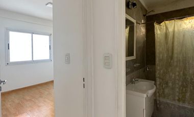 Departamento en venta en Remedios de Escalada Lanus