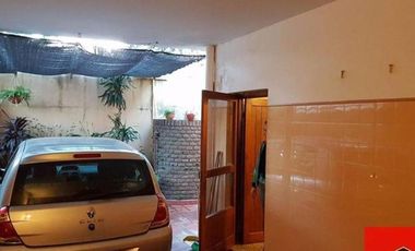 SE VENDE HERMOSA CASA