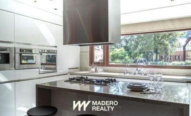 Casa en  Abril Club de campo