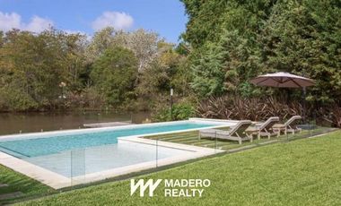 Casa en  Abril Club de campo