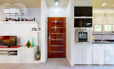 VENTA CASA DE 3 DORMITORIOS EN MIRALAGOS