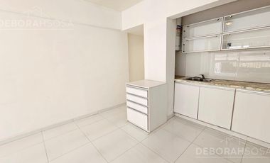 Alquiler Departamento 4 ambientes en Plaza San Martín
