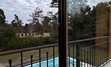 MODERNA CASA EN VENTA - CLUB DE CAMPO EL MORO - MARCOS PAZ
