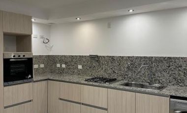 MODERNA CASA EN VENTA - CLUB DE CAMPO EL MORO - MARCOS PAZ
