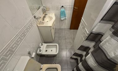 CHALET 4 AMBIENTES - OPORTUNIDAD EN GRAL SAN MARTÍN